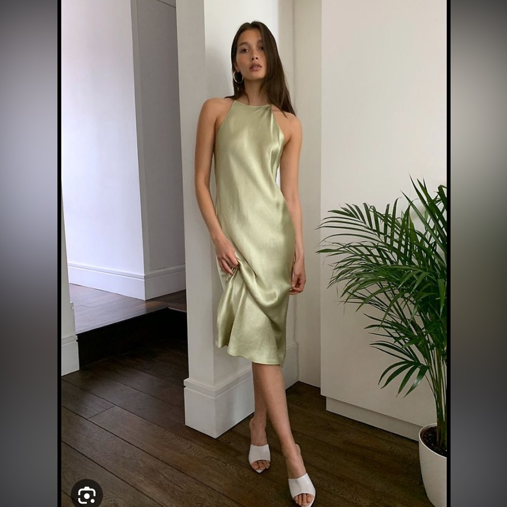 Aritzia Babaton Lato Sage green Dress. NWT. Sz. XXS